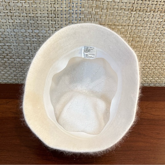 🌟HP🌟NWOT Winter White Angora Cloche/Bucket Hat by Capelli of New York - Picture 8 of 10